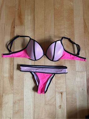 2010’s Victoria Secret Colorblock Bikini Set